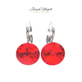 Kapcsos fülbevaló 8mm piros  Swarovski kristállyal díszített
