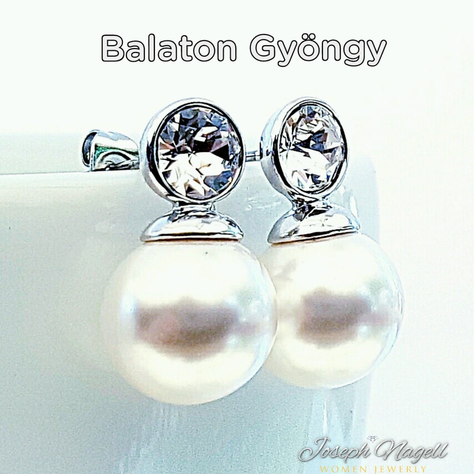 Gyöngy fülbevaló kristály színű Swarovski kristállyal